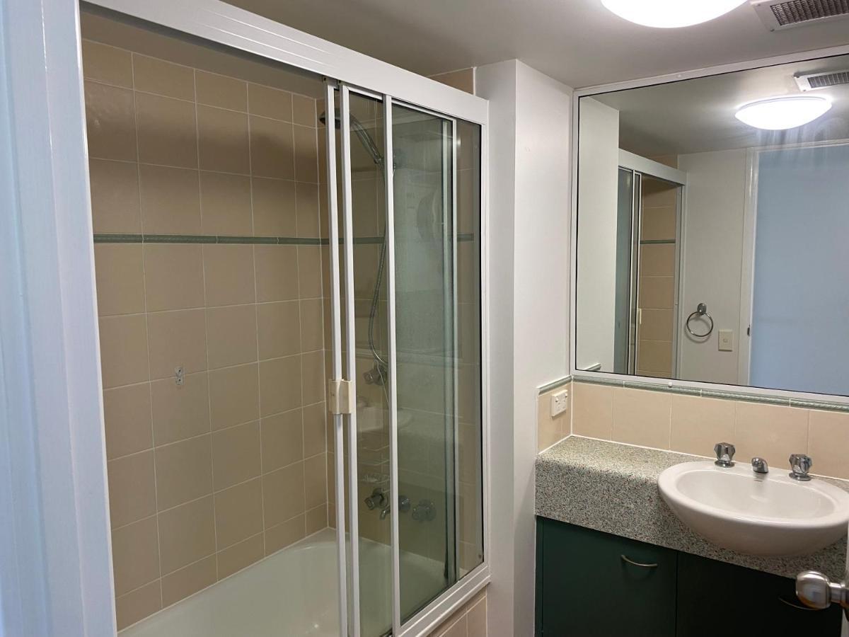 Kings Bay Apartments Caloundra Exterior photo