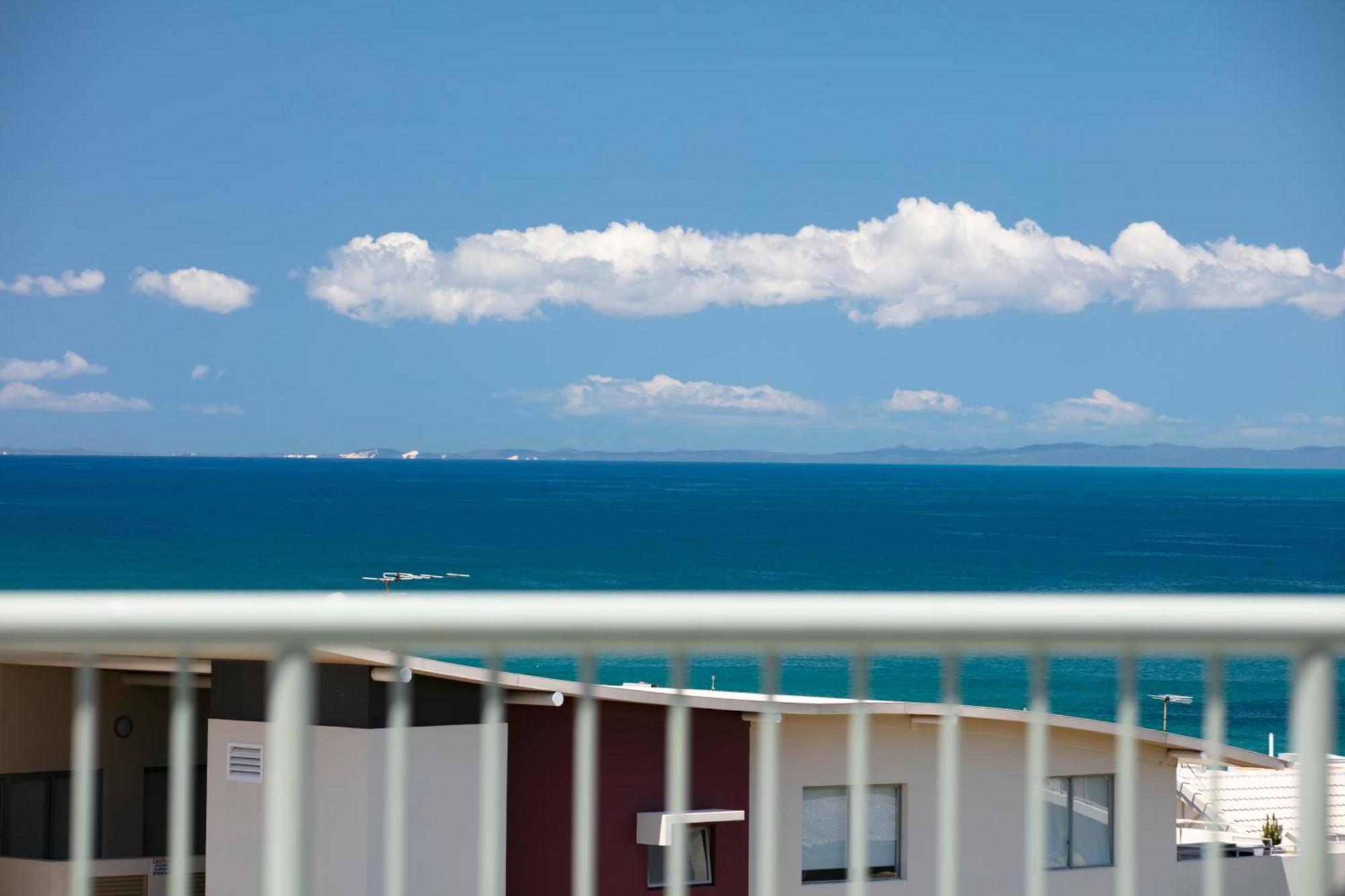 Kings Bay Apartments Caloundra Exterior photo